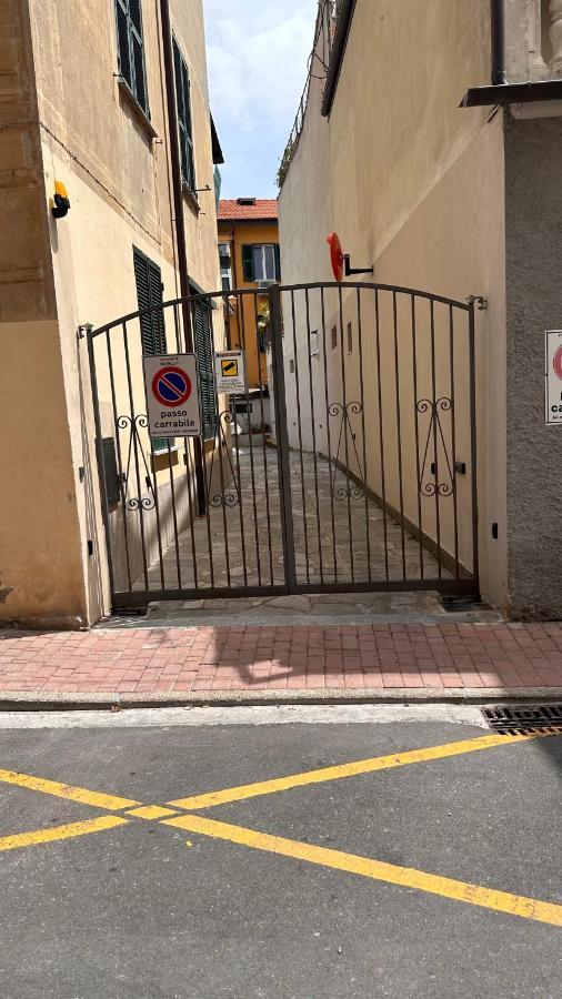 Edens House Con Parcheggio Privato Gratuito Apartment Rapallo Exterior photo
